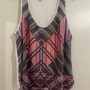 Geometric Patterned Women's Tank Top